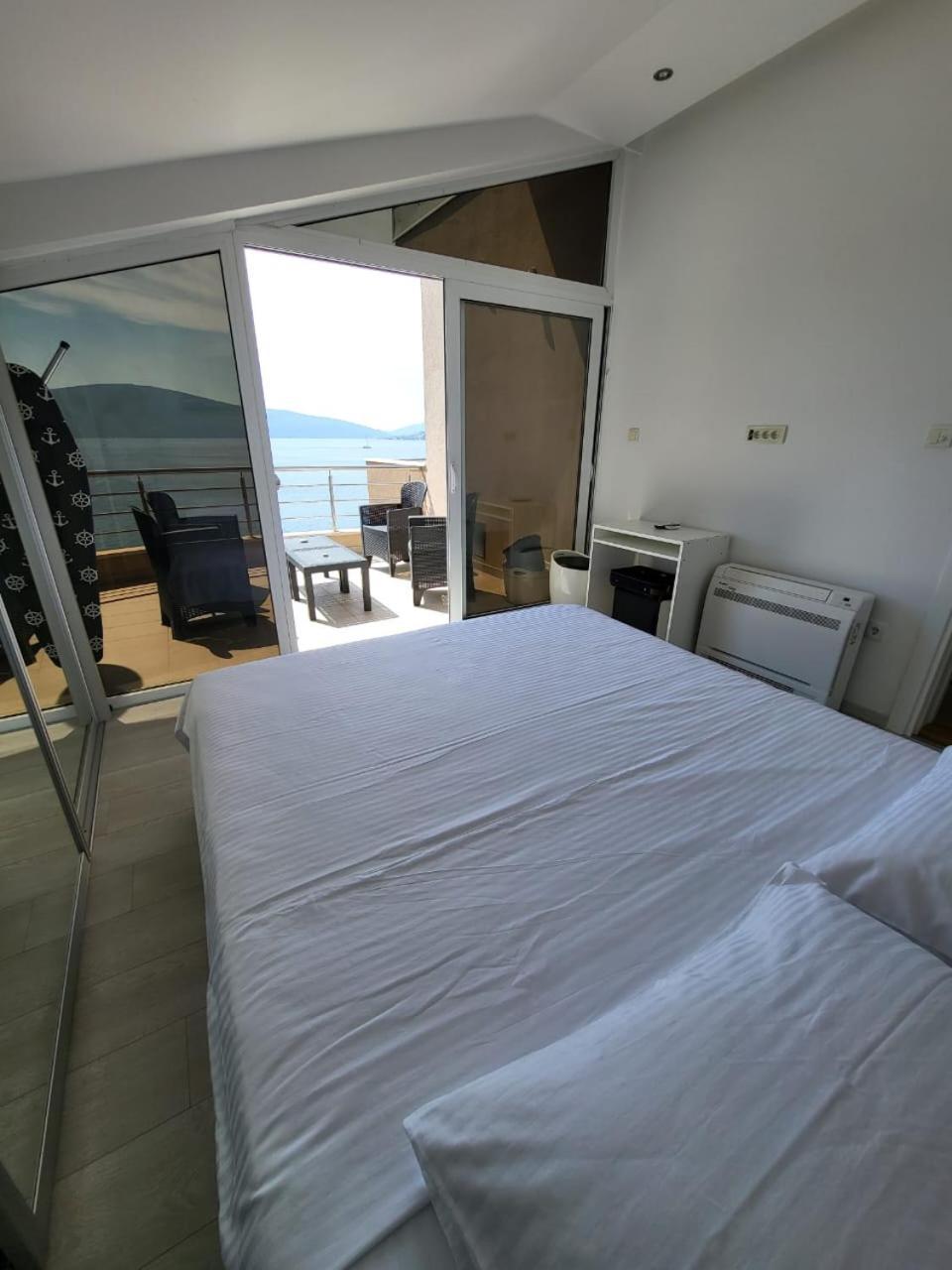 Matkovic Residence Tivat Ngoại thất bức ảnh